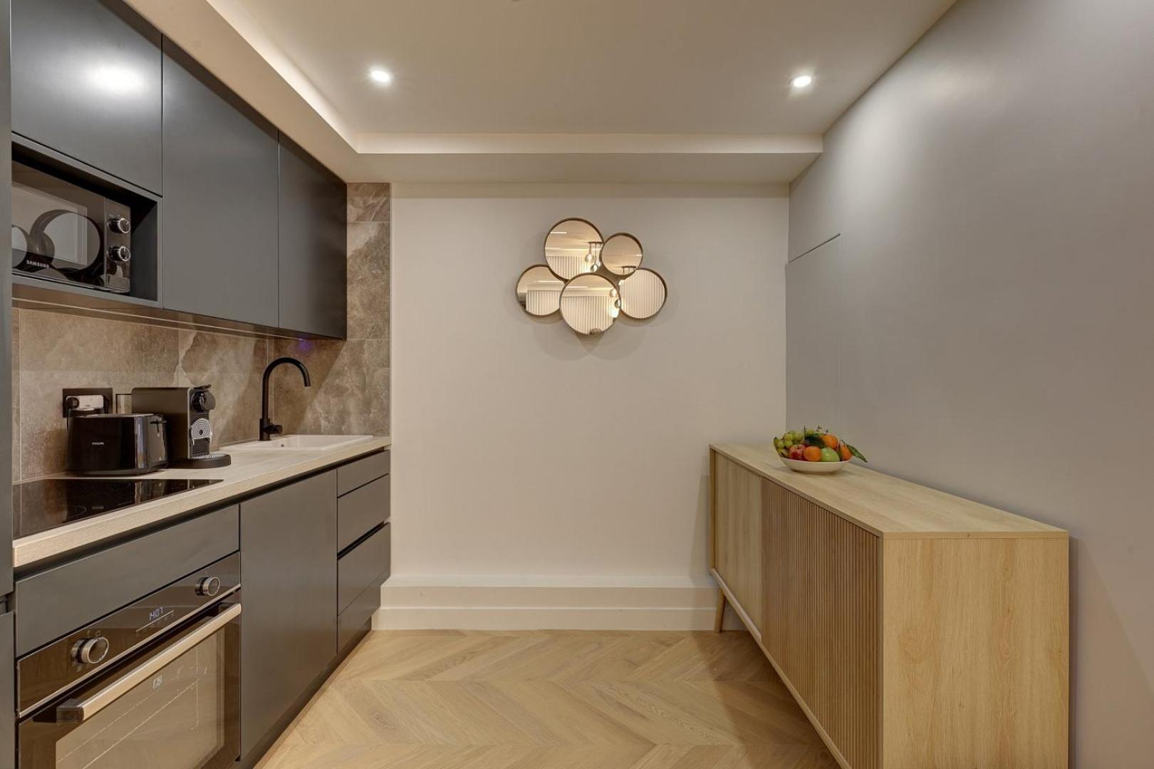 368 Suite Fondary 3 - Superb Apartment In Paris Eksteriør billede